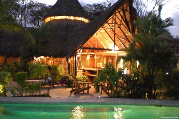 EL SABANERO ECO LODGE (Tamarindo)